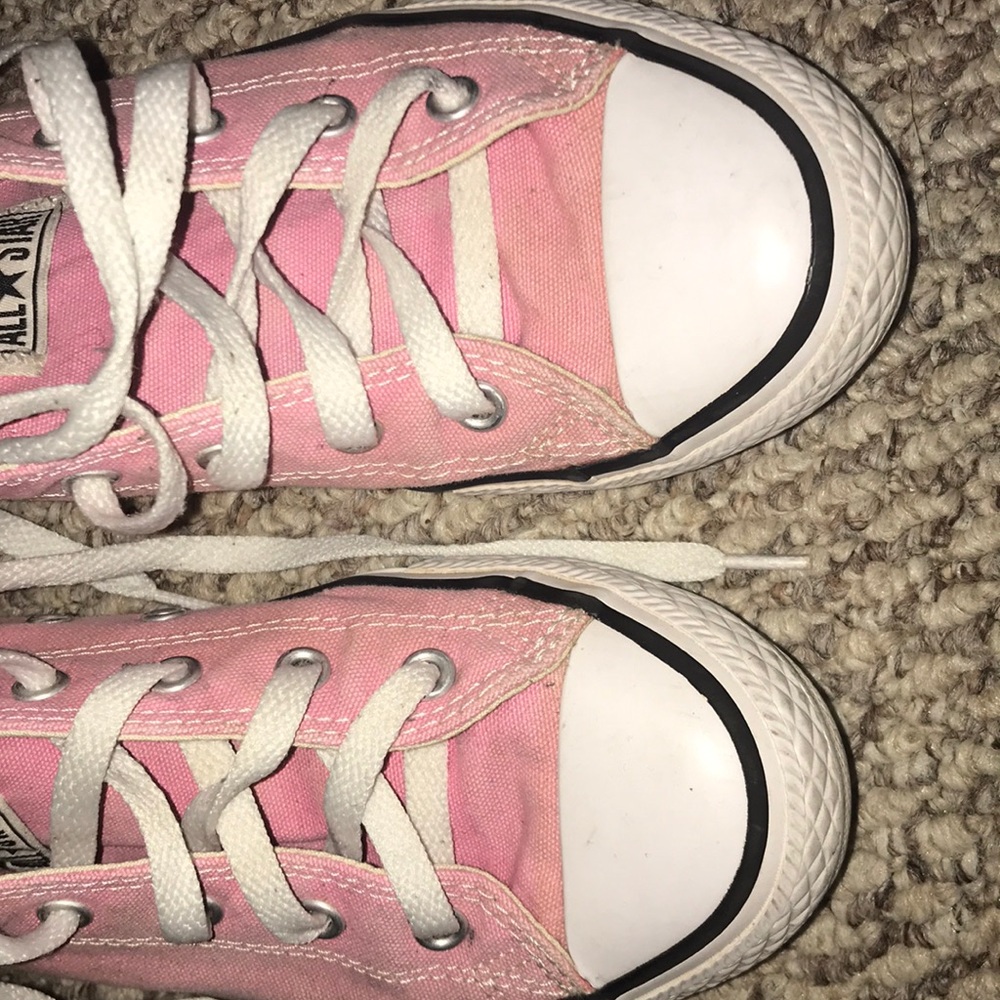 Converse - Picture 2 of 5